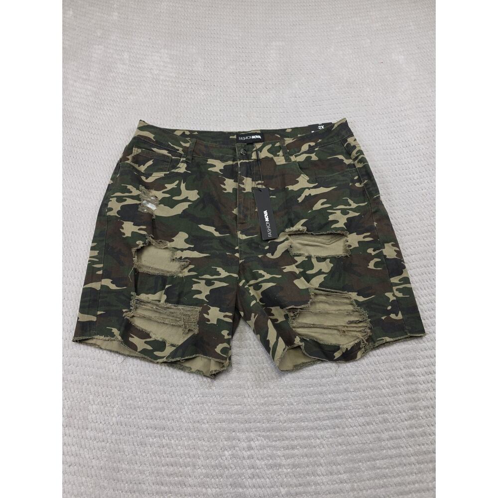 Fashion Nova Shorts Womens 2X Camo Gone Fishing Shorts New